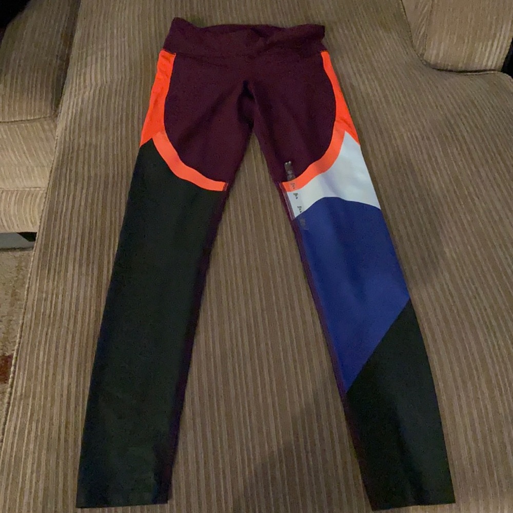 Under Armour Workout Pants w/tags